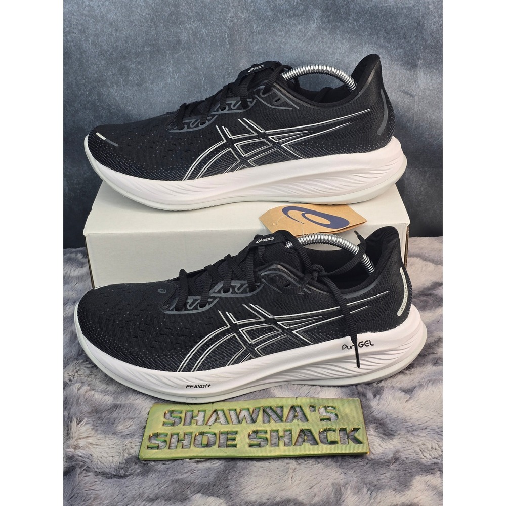 NWT ASICS Gel-Cumulus 26 Black White Running Shoes Womens Size 12